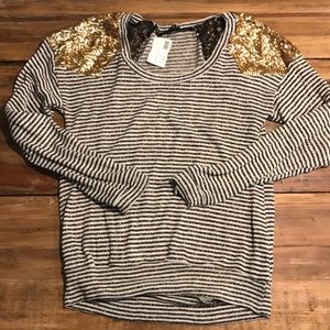 Black, White & Metallic gold sweater